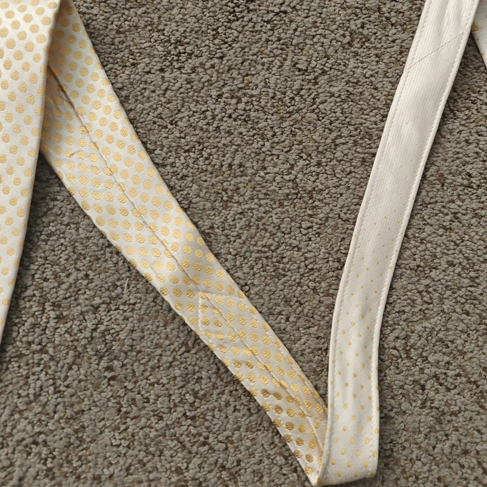 LEEUM Men Necktie OS Cream Gold Silk Blend Polka Dot Butterfly Luxury Formal